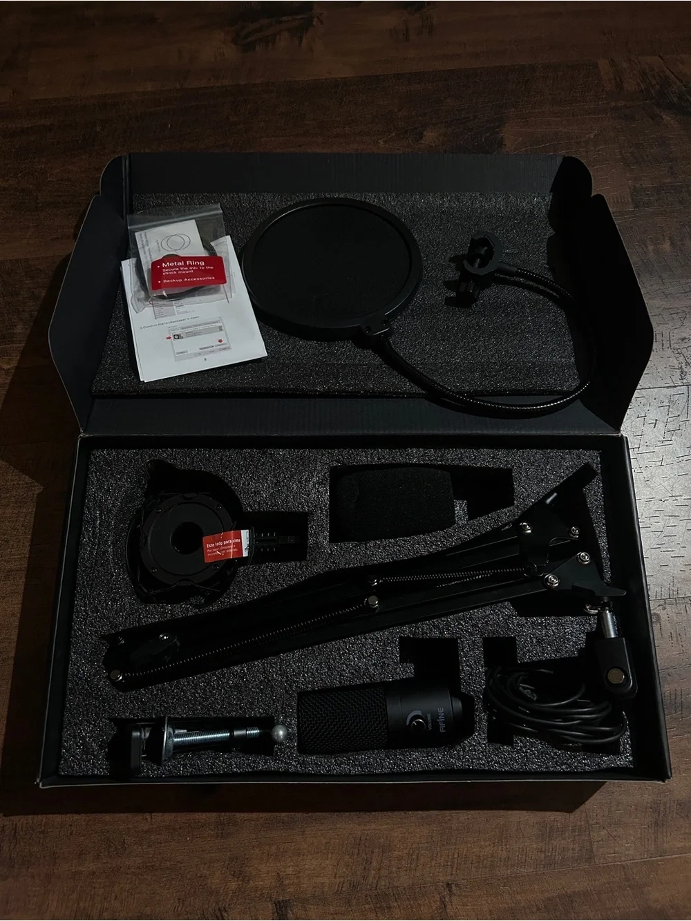 Amplitank t669 USB Condenser Microphone Kit - Black/Green